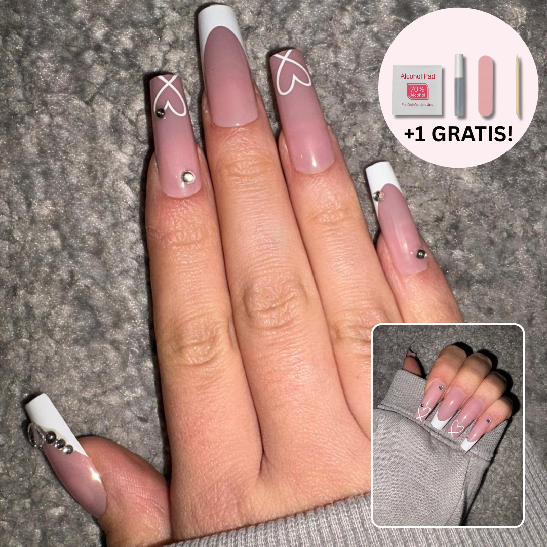 Press-on Nails: Romantic French Elegance